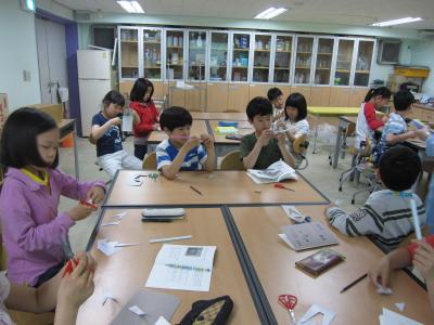 Museum classroom (Museum classroom)