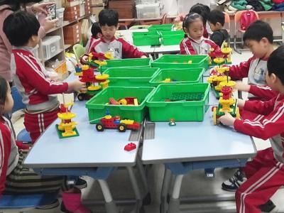 Lego classroom (Lego classroom)